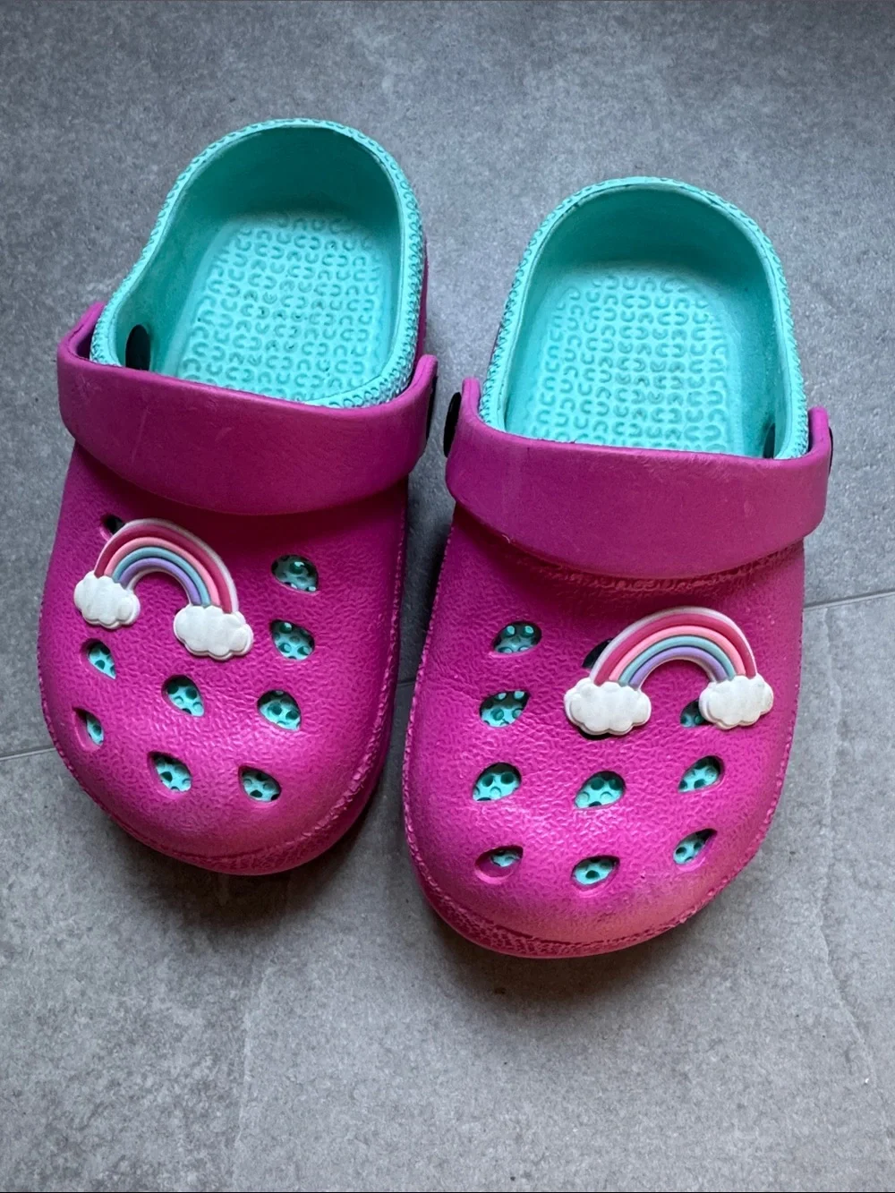 N/A bright pink
